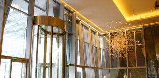 Porta girevole e risparmio energetico: nuovo software dedicato per quantificarlo