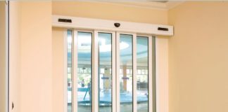 Automazione porte speciali e ingressi pedonali. Vasta gamma soluzioni “tutto” compreso