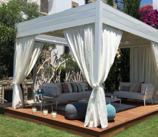 KE Protezioni Solari alla fiera “Contract Made in Italy 2016” di Teheran (Iran) con Genius