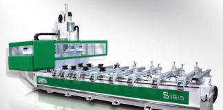 Centro di lavoro “tailor made” per sistemi in legno. 5 assi e 2 unità operatrici contrapposte