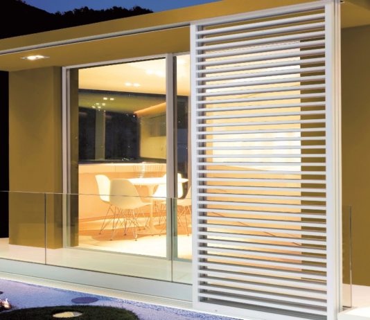 Attuatori per sistemi scorrevoli, vasistas e infissi a sporgere. Ampliata gamma motorizzazioni