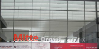 E’ record di visitatoti per l’accoppiata FENSTERBAU FRONTALE e HOLZ-HANDWERK 2016