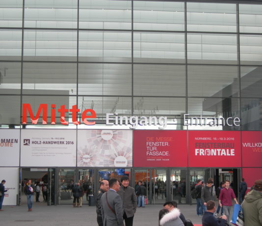 E’ record di visitatoti per l’accoppiata FENSTERBAU FRONTALE e HOLZ-HANDWERK 2016
