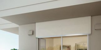 Contenitore rasosoffitto per incassare tende, oscuranti e teli a rullo motorizzati e non