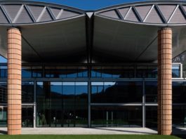 Casa delle Costruzioni. A Lecco primo esempio in Italia di connubio tra progettisti e costruttori