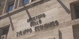 Smelter alluminio Alcoa di Portovesme. Il Governo chiede tempo per cercare nuovo acquirente