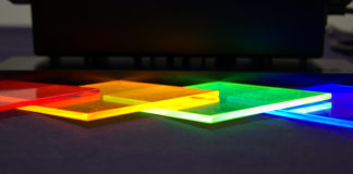 Finestre e facciate con celle fotovoltaiche più efficienti grazie ad innovative pellicole fluorescenti