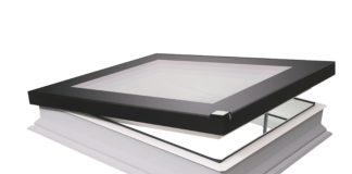 Con la finestra per tetti piatti Fakro vince pure il Red Dot Design Award 2016