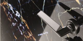 VIGHI Security Doors mostra in anteprima a Milano nuova Collezione pannelli Ventesimosecolo