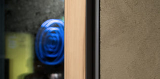 Collezione di serramenti Shade, presentate 2 eleganti (e tecnologiche) novità di personalizzazione