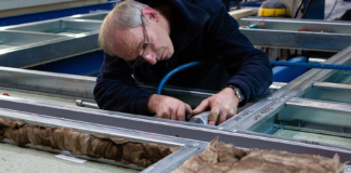 Ripartenza il 4 maggio; alcuni facciatisti potrebbero già riaprire