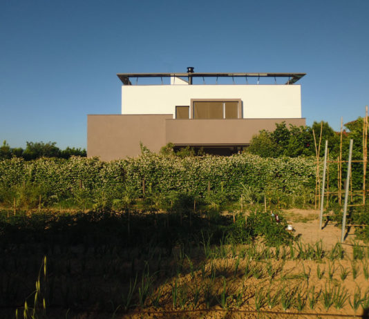 2 anni tra progettazione e permessi, 8 mesi di cantiere, 1 sogno di casa in legno in Classe A