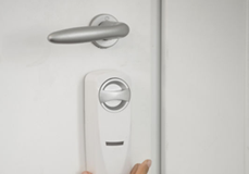 Somfy presenta la “Serratura Connessa”: sostituito il cilindro si sfrutta la potenza del digitale