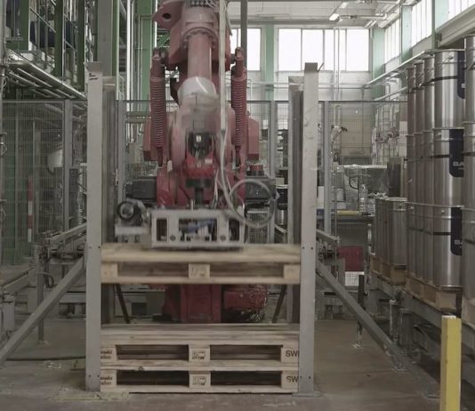 Sayerlack ridisegna sito “attorno ai clienti del marchio” per verniciatura professionale legno