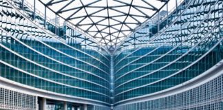 Finestre che garantiscono qualità dell’aria. Lombardia promuove con successo progetto Smart Living