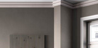 Nuova porta in legno AND. L’accurata semplicità della produzione artigianale