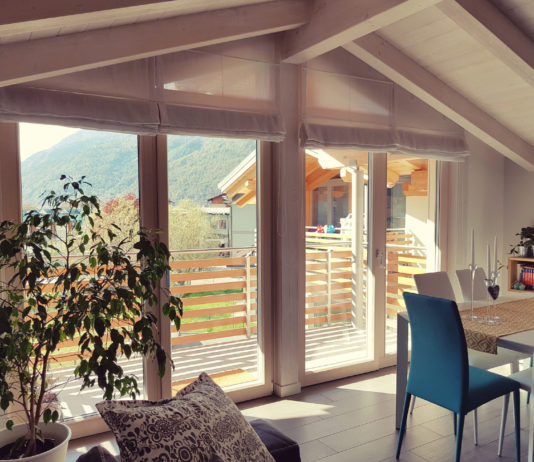 Eternity Top – Sistema Zero, incassato il telaio nel muro rimane a vista solamente la luce