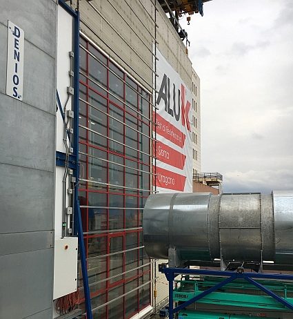 Facciata AluK SL50 supera i test di resistenza al sisma e all’uragano eseguiti da BFL Lab