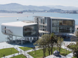 Centro Botín di Santander. Schermature per avveniristica architettura museale