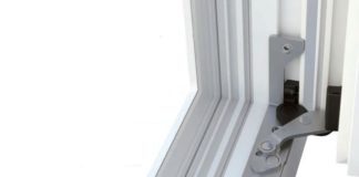 Nuovo “invisibile” WEEN HIDE 110. Master completa il programma WEEN per anta ribalta