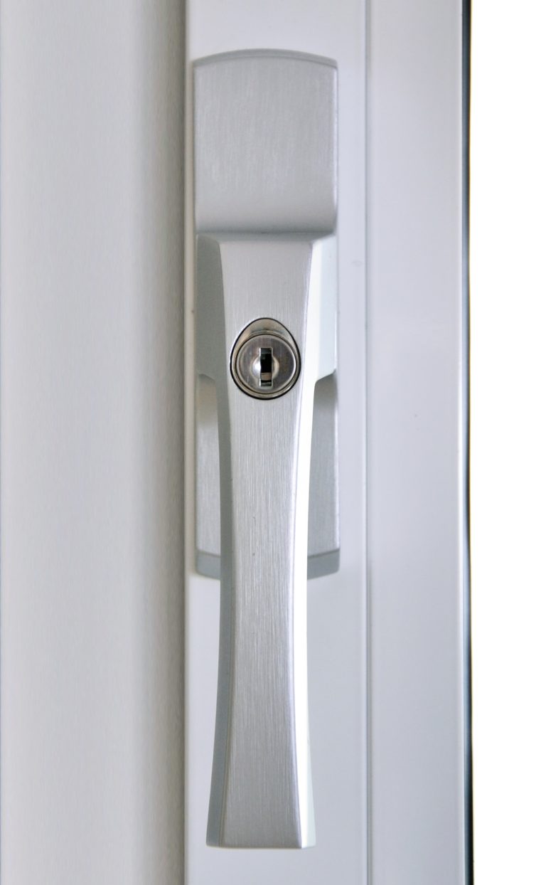 Componenti di sicurezza Giesse classificati SKG** per ottenimento certificazione RC2 del serramento
