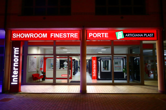 3. INTERNORM - Flagship Store Cesena - Esterno