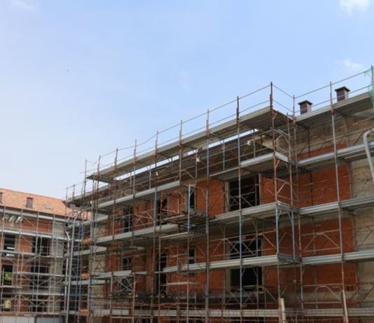 Primo segnale di flessione per l’industria delle costruzioni