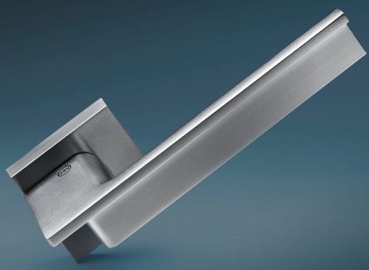 Maniglia H1060 Alina premiata negli USA con il “Best of the Year award 2018”