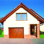 Avvolgibili, basculanti e a battente: WIŚNIOWSKI ridefinisce i portoni da garage