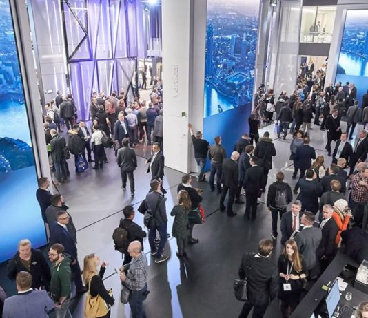 Immergersi nel progresso, sperimentarlo e viverlo: questa la filosofia Schüco al BAU di Monaco