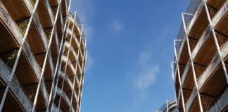 Serramenti e facciate. I numeri 2019 di un comparto “sospeso”