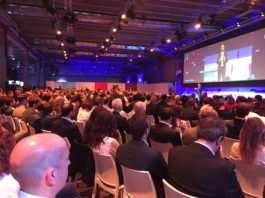 Migliaia di manager a Milano per confrontarsi sul futuro imposto dal “data-driven”