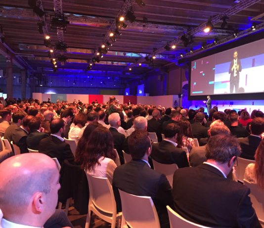 Migliaia di manager a Milano per confrontarsi sul futuro imposto dal “data-driven”