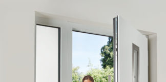 Attuatore serratura telecomandato SmartKey in promozione