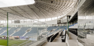 Trasparenza e resistenza post rottura. Vetro stratificato Stratobel Strong di AGC