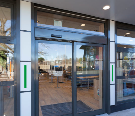 Safe Flow e Touch Free. FAAC per riaprire in sicurezza
