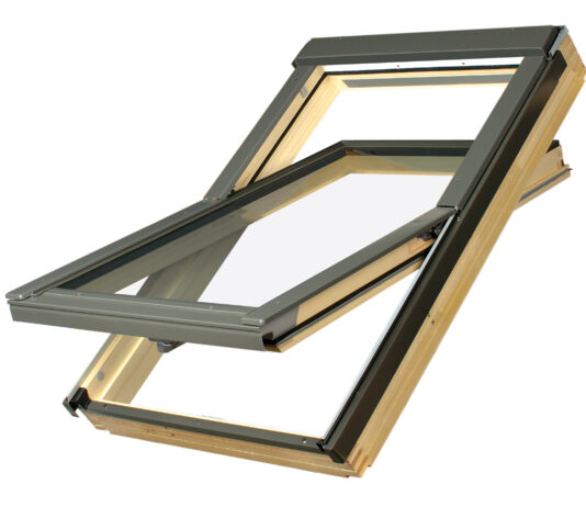 Finestra a bilico FTP-V: il comfort di un “classico” per mansarda