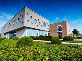 Ventana aggiunge soluzione scorrevole… fuori standard