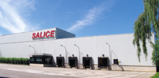 10° filiale per Salice. Aperta a Parades Salice Portugal