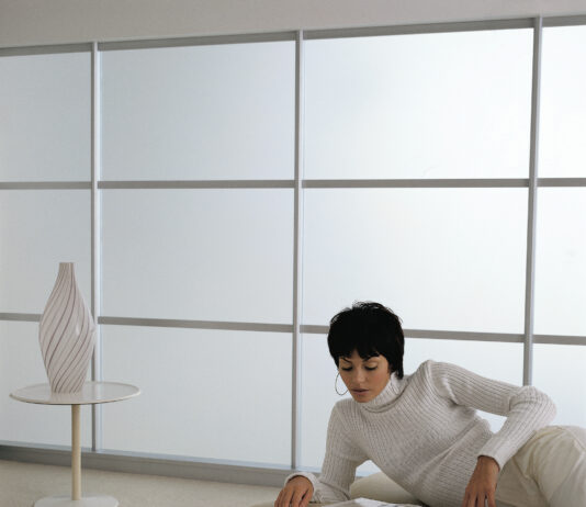 Vetro Pilkington Optiwhite™ Opal per ambienti riservati e luminosi