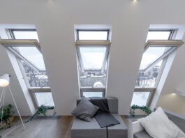 Un open space con nuova luce dal tetto