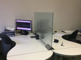 Esperion, la linea di separé para-fiato dallo stile raffinato