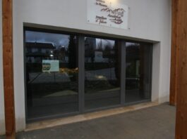 Finestra Italiana e VEKA donano, e installano, porte e finestre a Museo Amatrice