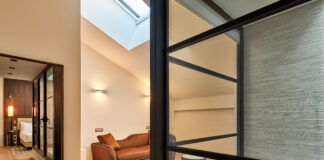 Il DoubleTree Hilton di Trieste e le nuove finestre sul tetto