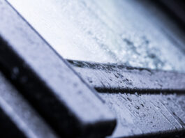 Il vetro antigrandine per le finestre sul tetto