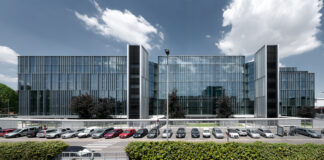 Design e prestazioni d’eccellenza con involucro trasparente