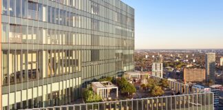 I Manhattan Loft Gardens e i suoi vetri a controllo solare