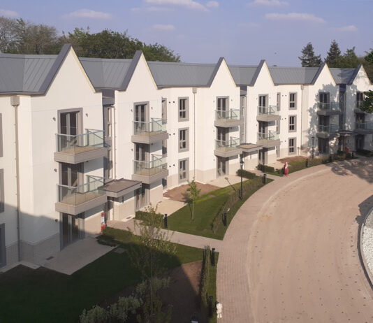 Il complesso Audley’s Cooper’s Hill e il suo sistema legno-alluminio