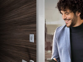 DOMO Connexa. La soluzione smart per porte blindate