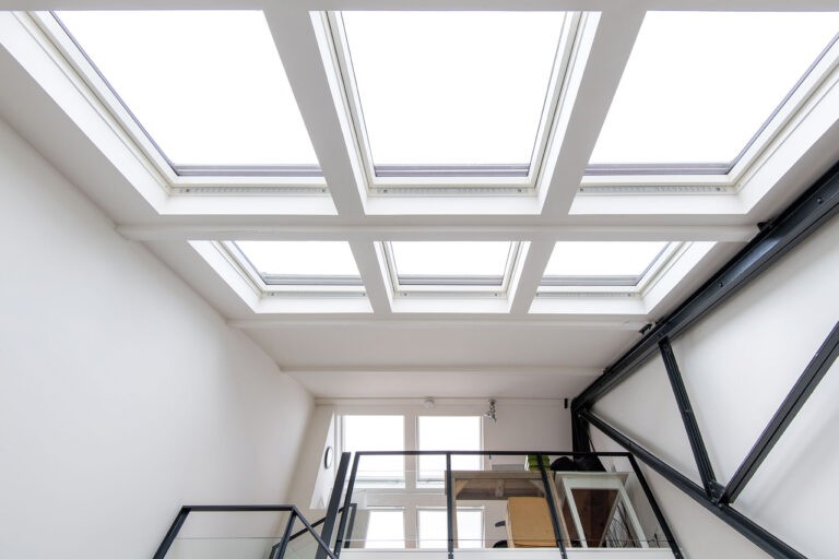 La riconversione firmata Casa23 e con la luce protagonista